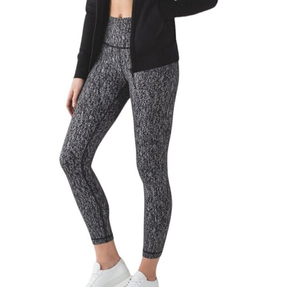 Lululemon High Times Pant Activewear Leggings Luon Suited Jacquard Black White 4 - Picture 1 of 6